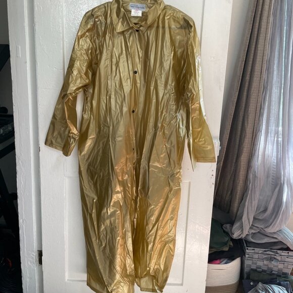 Vintage 70s Bloomingdale's Gold Vinyl Raincoat - Picture 1 of 2